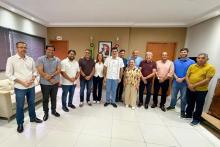 Governador e vice-governadora acompanhados de parlamentares, prefeitos do Marajó, lideranças locais e representantes do Governo